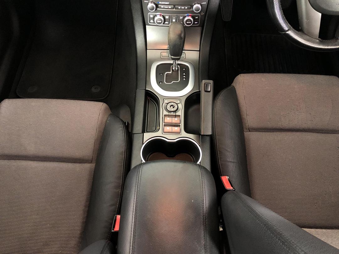 Photo '18' of Holden Commodore