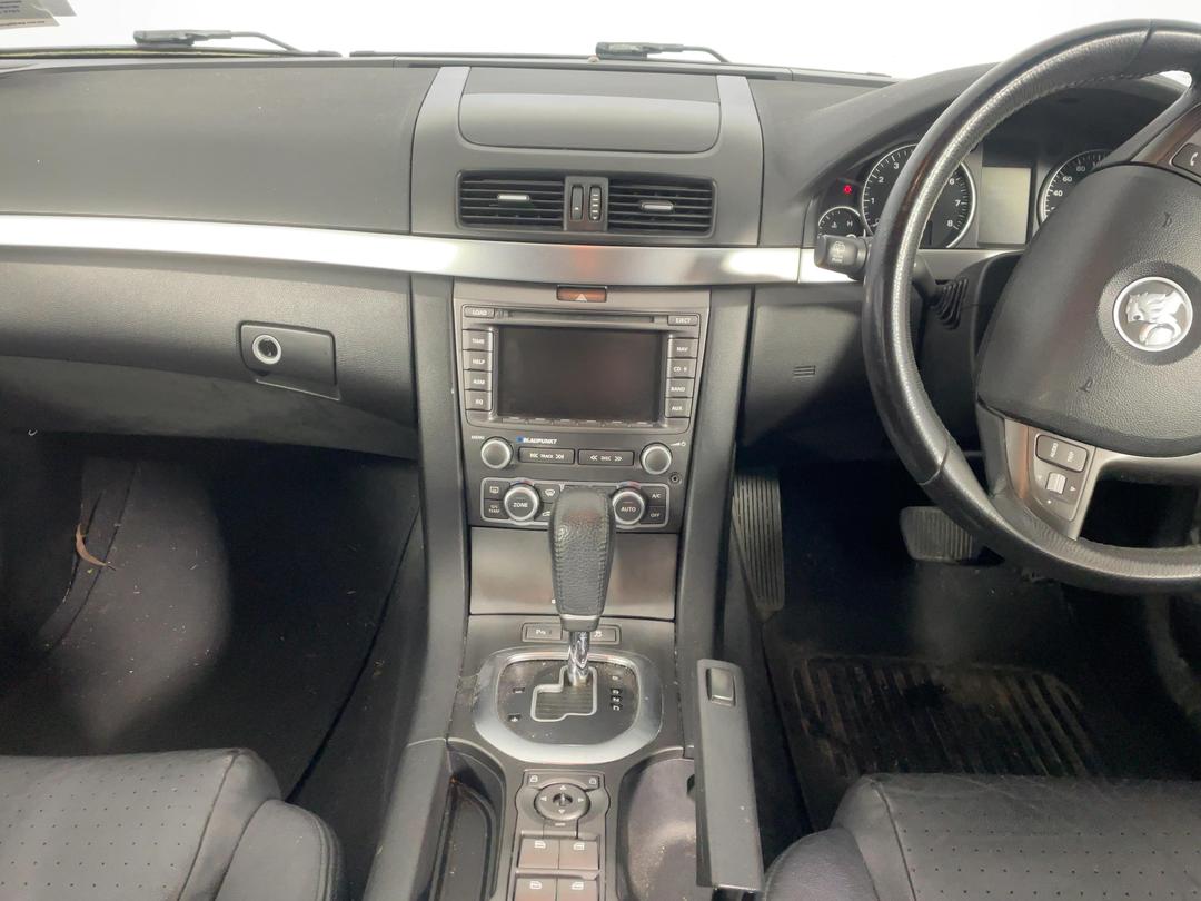 Photo '18' of Holden Commodore