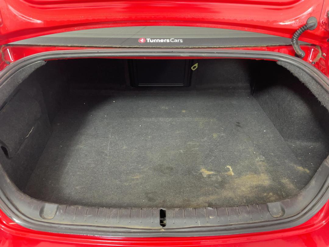 Photo '14' of Holden Commodore