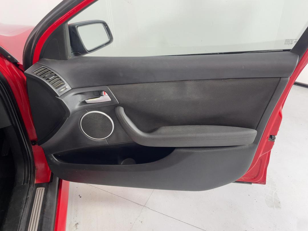 Photo '15' of Holden Commodore