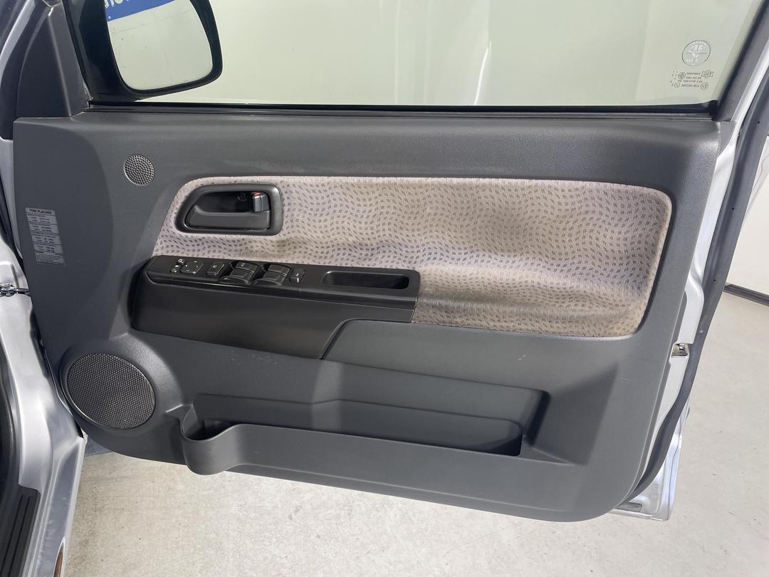 Photo '15' of Holden Rodeo 4X2