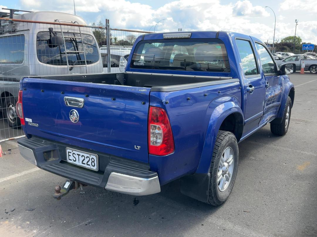 Photo '4' of Holden Rodeo 4X2 LT Crew PU TD Photo '4' of Holden Rodeo 4X2 LT Crew PU TD