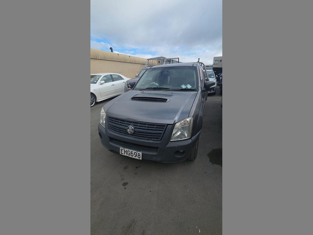 Photo '3' of Holden Rodeo 4X2 LX Space CC TD Photo '3' of Holden Rodeo 4X2 LX Space CC TD