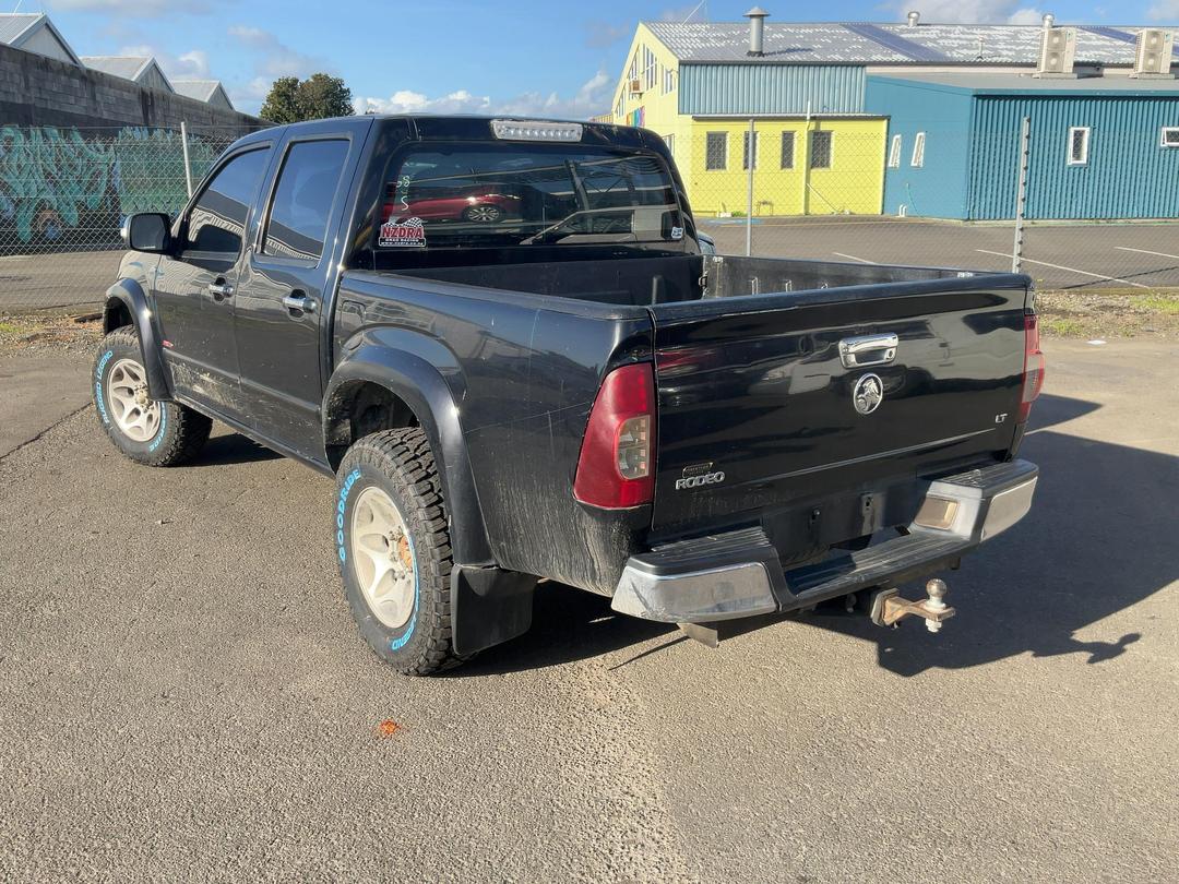 Photo '5' of Holden Rodeo 4X4 LT Crew PU TD Photo '5' of Holden Rodeo 4X4 LT Crew PU TD