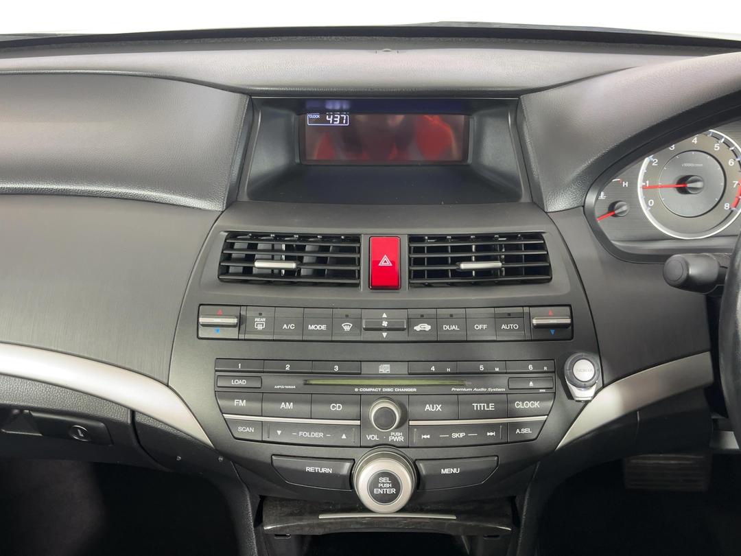 Photo '18' of Honda Accord