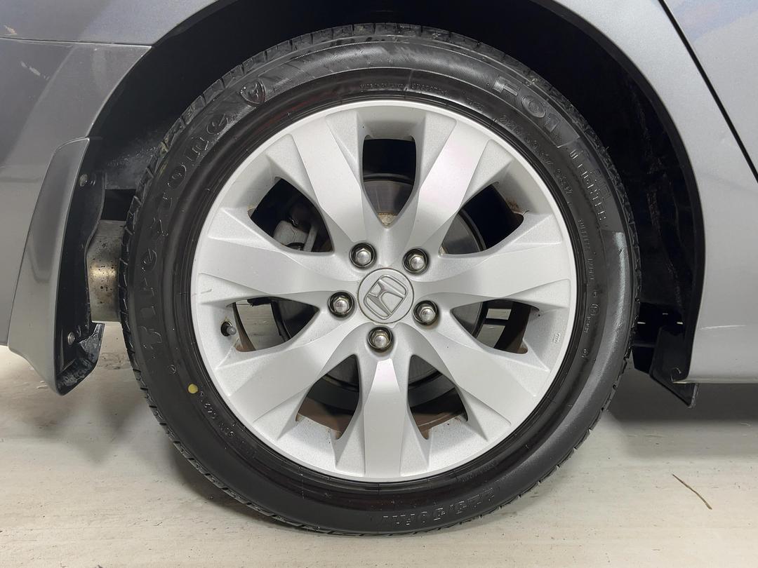 Photo '12' of Honda Accord