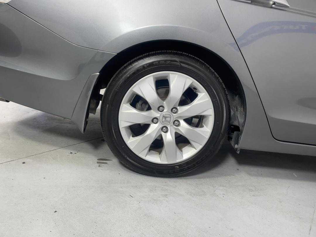 Photo '12' of Honda Accord