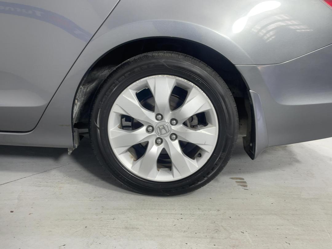 Photo '11' of Honda Accord