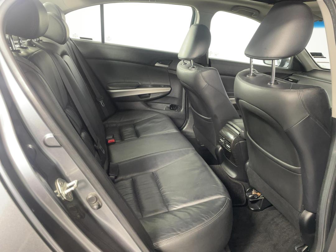 Photo '20' of Honda Accord