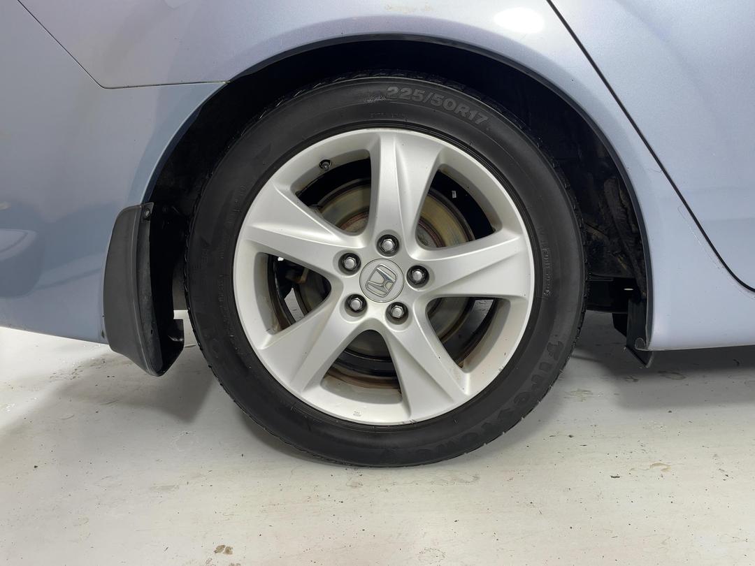 Photo '12' of Honda Accord