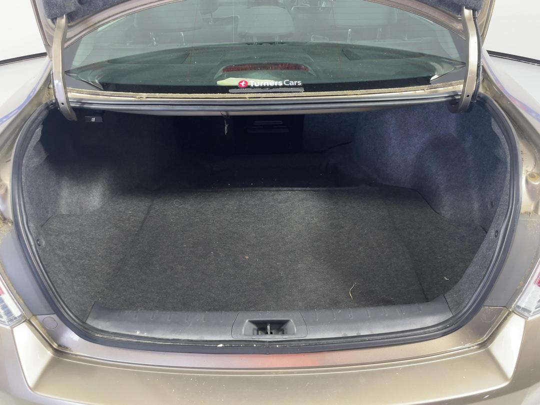 Photo '14' of Honda Accord