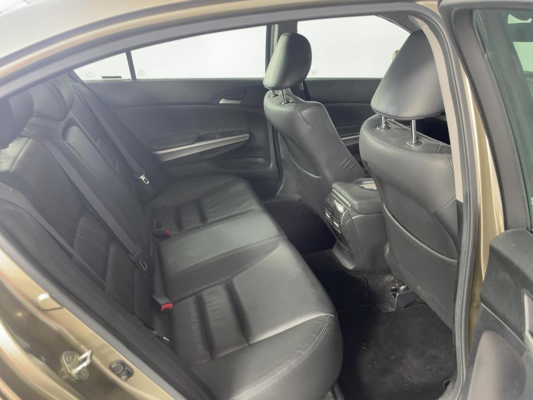 Photo '20' of Honda Accord