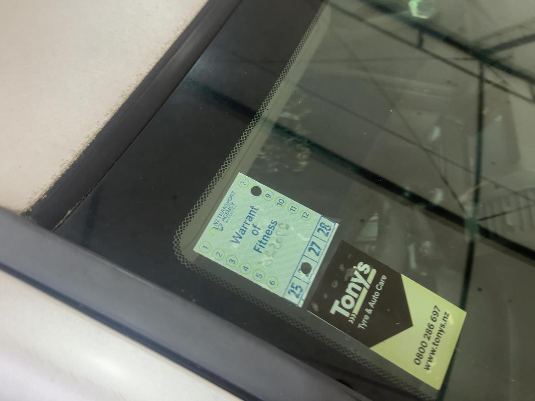 Photo '25' of Honda Civic Hybrid Photo '25' of Honda Civic Hybrid
