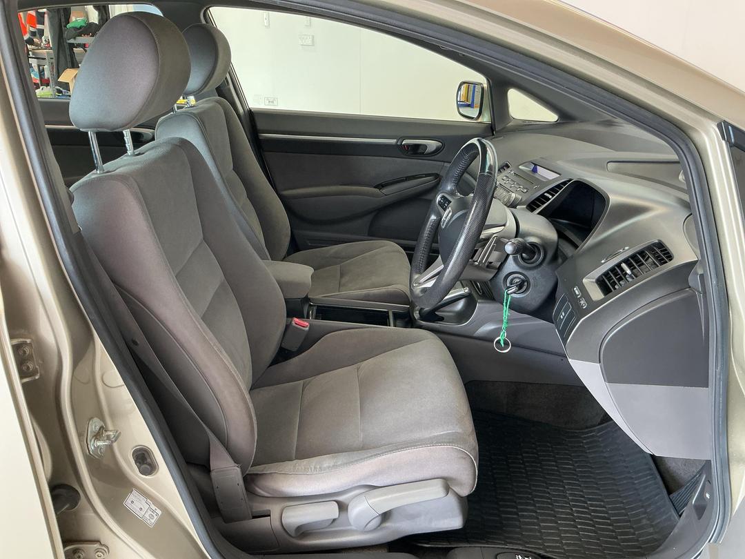 Photo '16' of Honda Civic