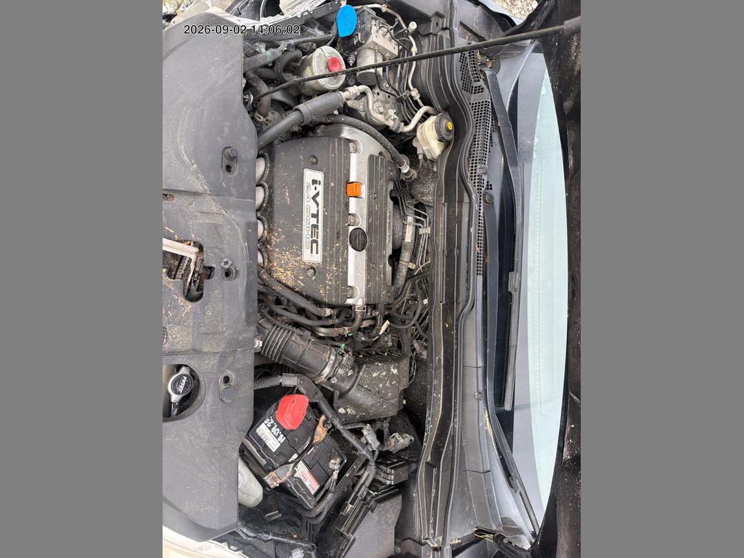 Photo '8' of Honda CRV Photo '8' of Honda CRV