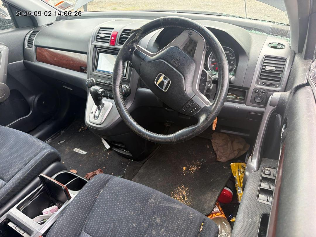 Photo '10' of Honda CRV Photo '10' of Honda CRV