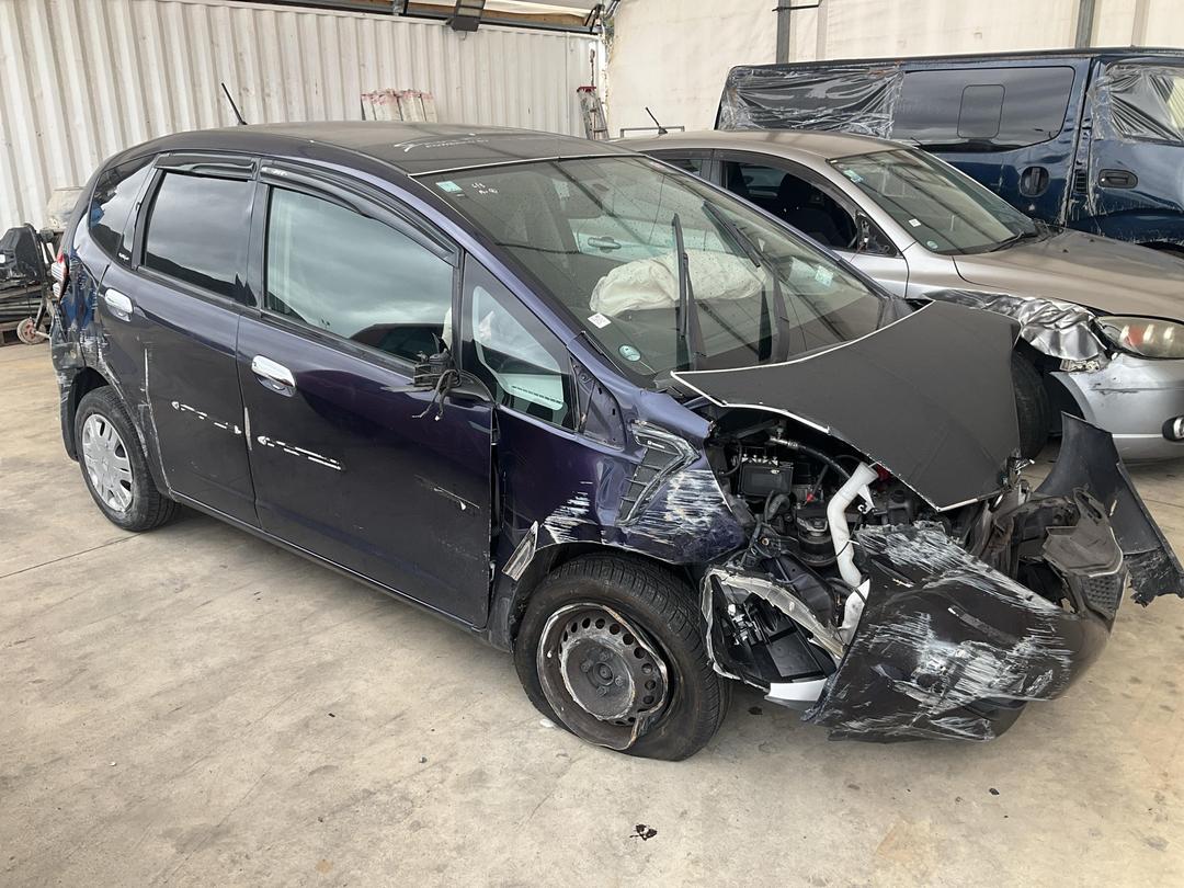 Photo '6' of Honda FIT