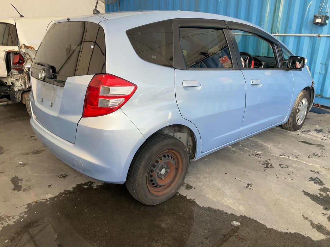 Photo '19' of Honda FIT