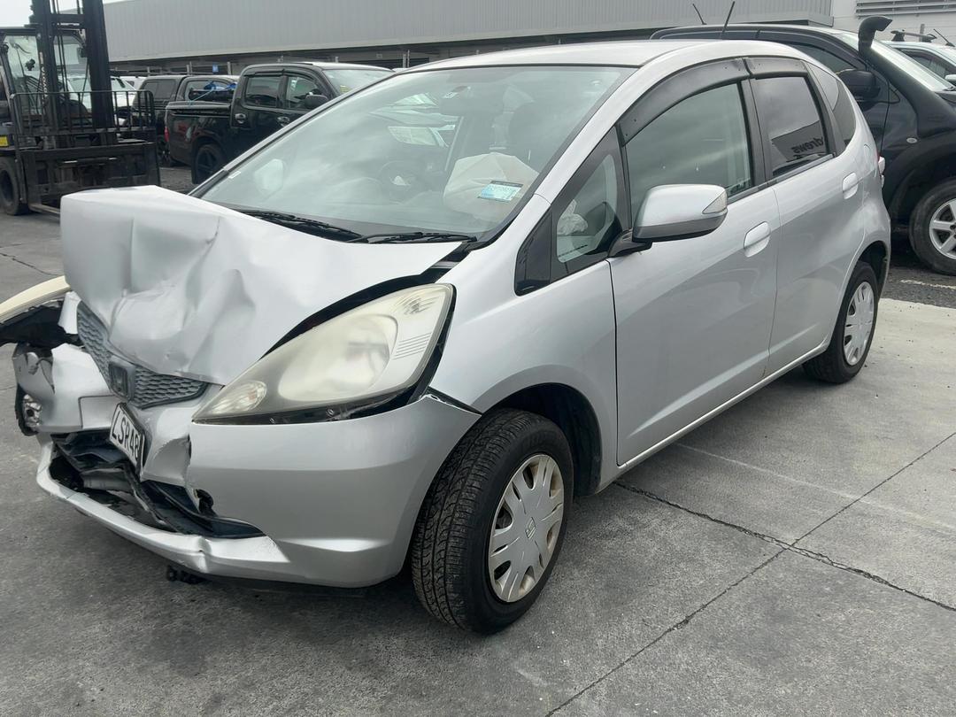 Photo '3' of Honda FIT Photo '3' of Honda FIT
