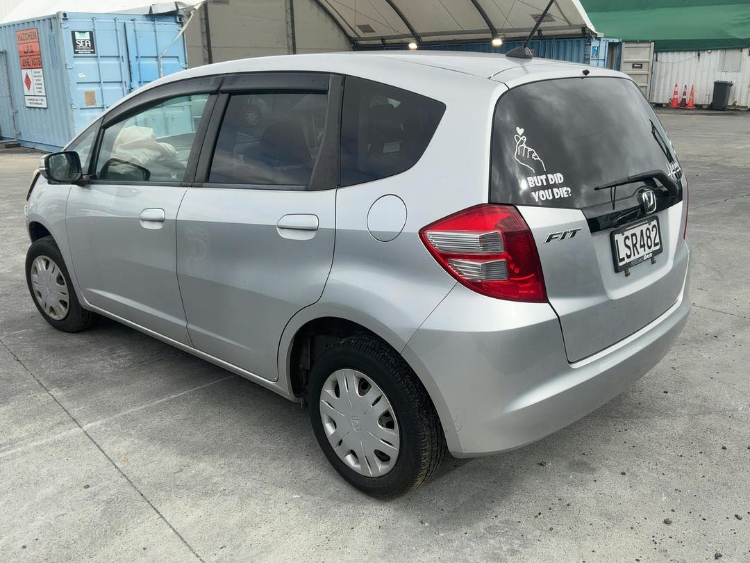 Photo '4' of Honda FIT Photo '4' of Honda FIT