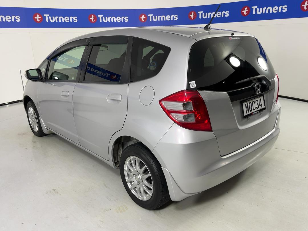Photo '5' of Honda FIT
