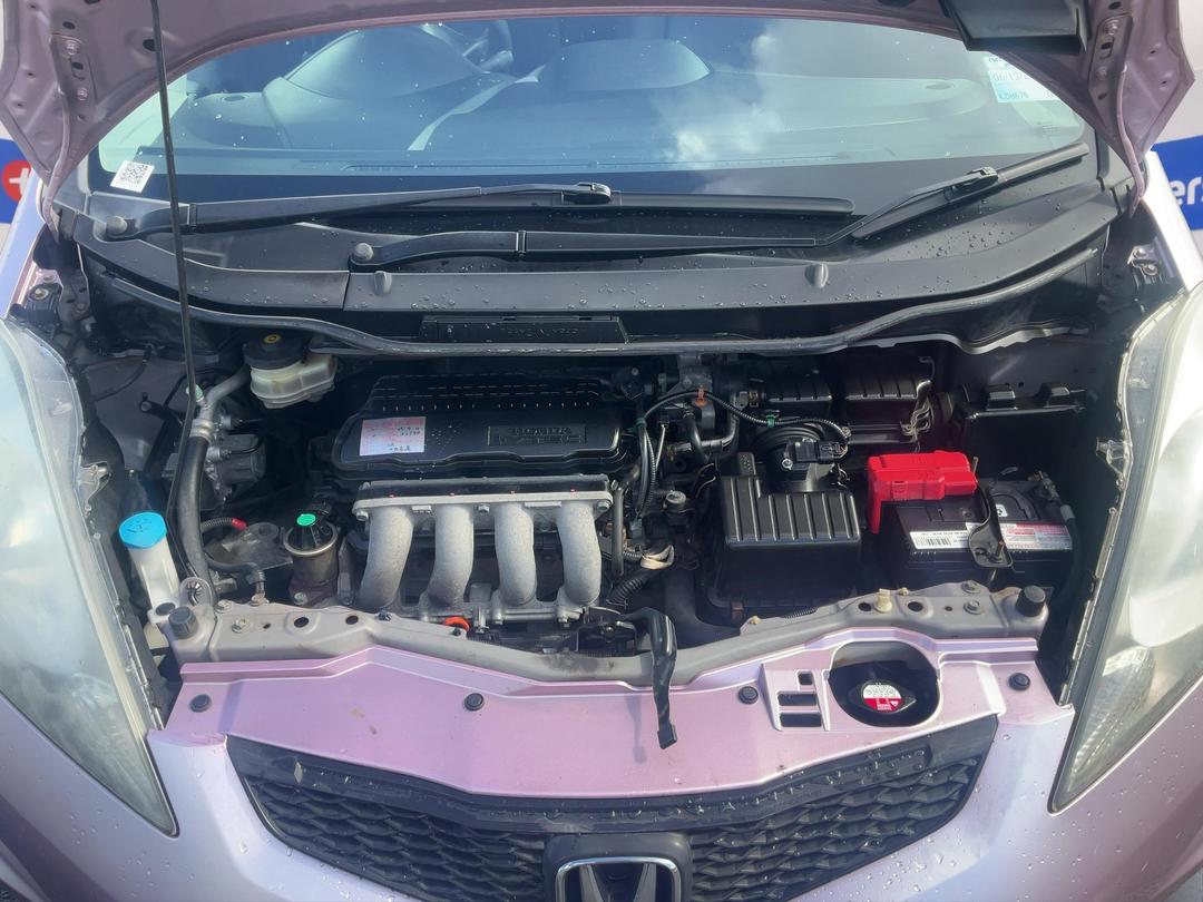 Photo '3' of Honda FIT Photo '3' of Honda FIT