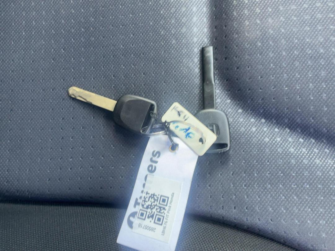 Photo '7' of Honda FIT Photo '7' of Honda FIT