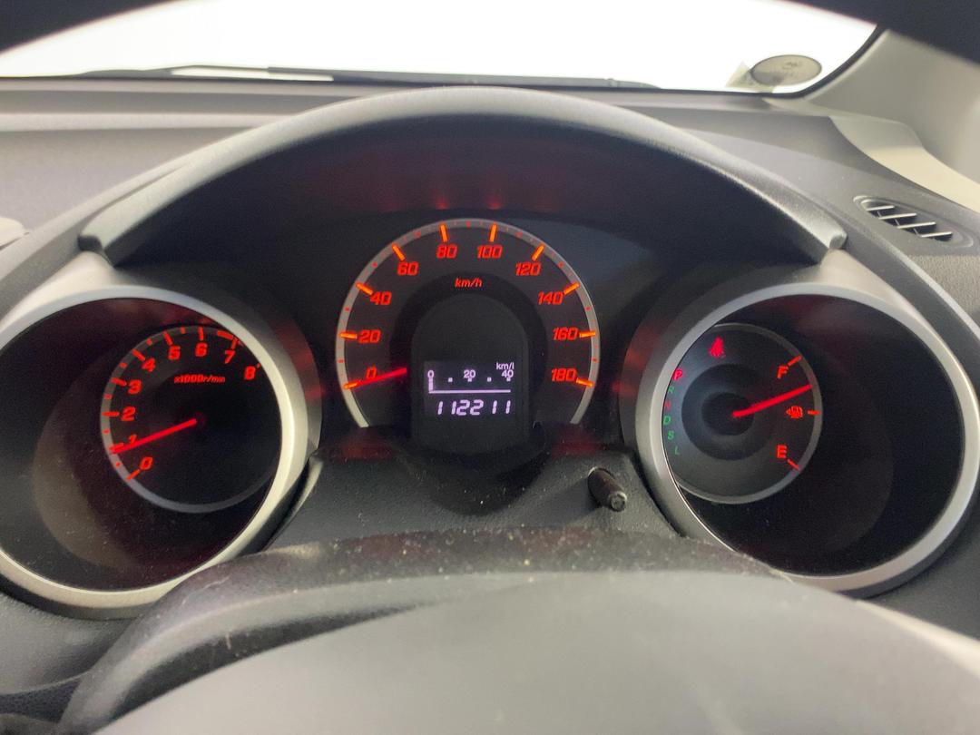 Photo '19' of Honda FIT