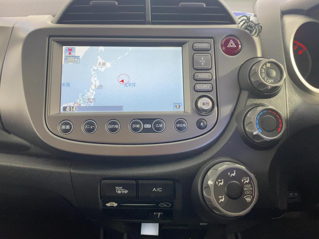 Photo '16' of Honda FIT