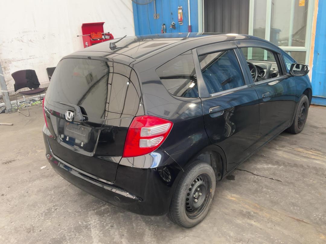 Photo '7' of Honda FIT Photo '7' of Honda FIT