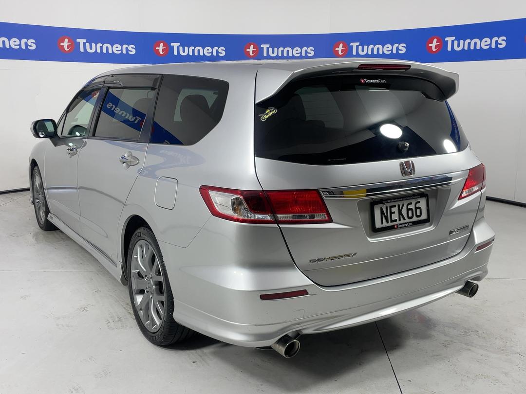 Photo '5' of Honda Odyssey