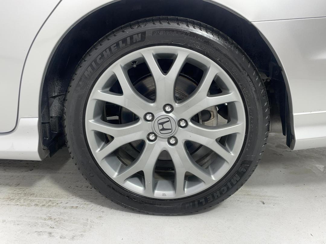 Photo '11' of Honda Odyssey