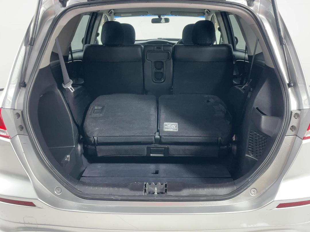 Photo '14' of Honda Odyssey