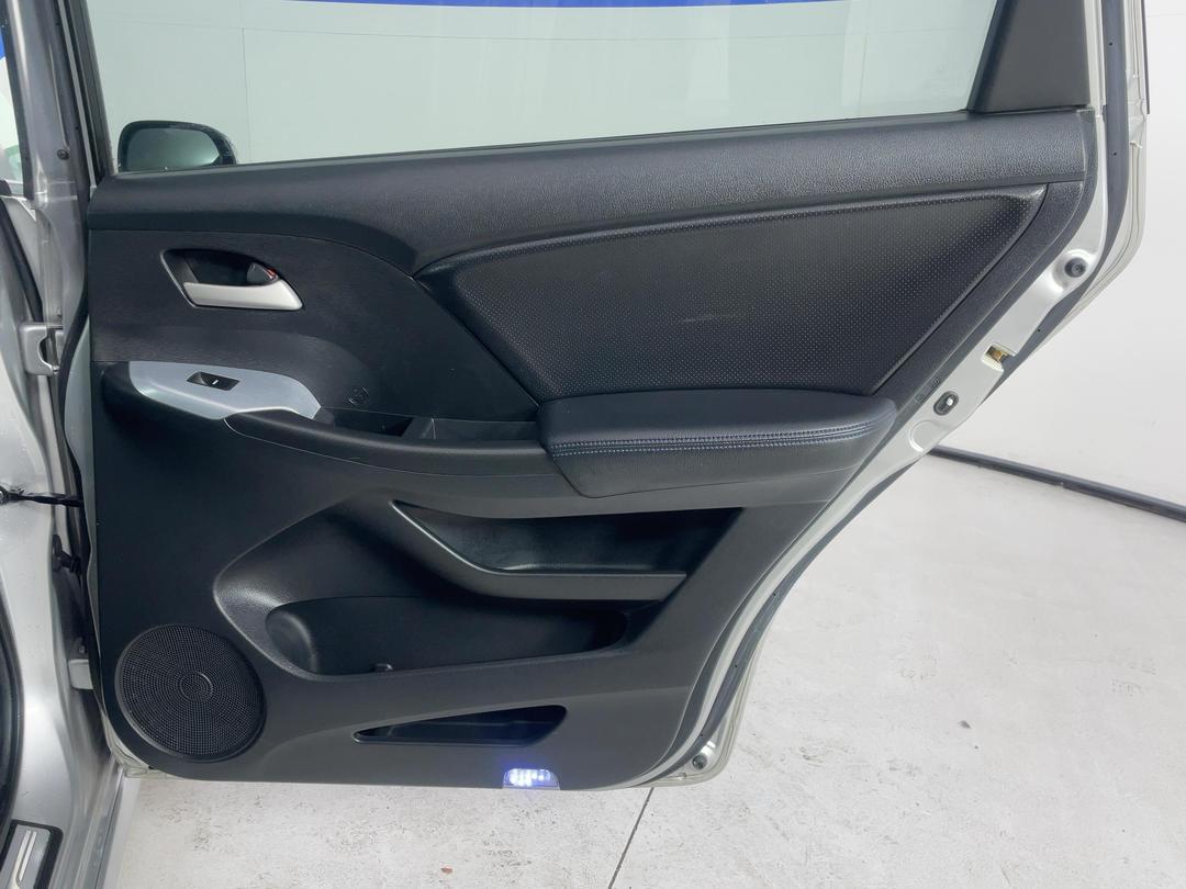 Photo '19' of Honda Odyssey
