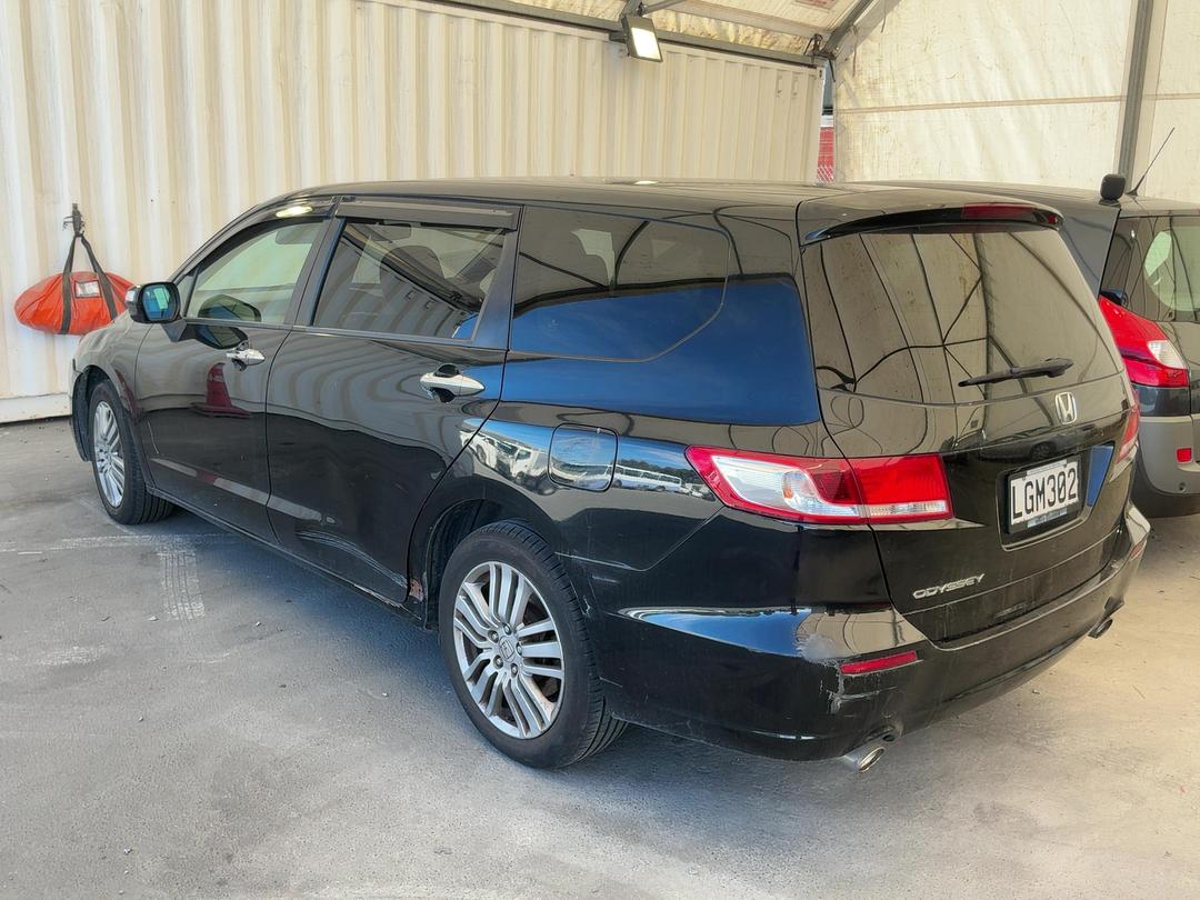 Photo '6' of Honda Odyssey VTI Photo '6' of Honda Odyssey VTI