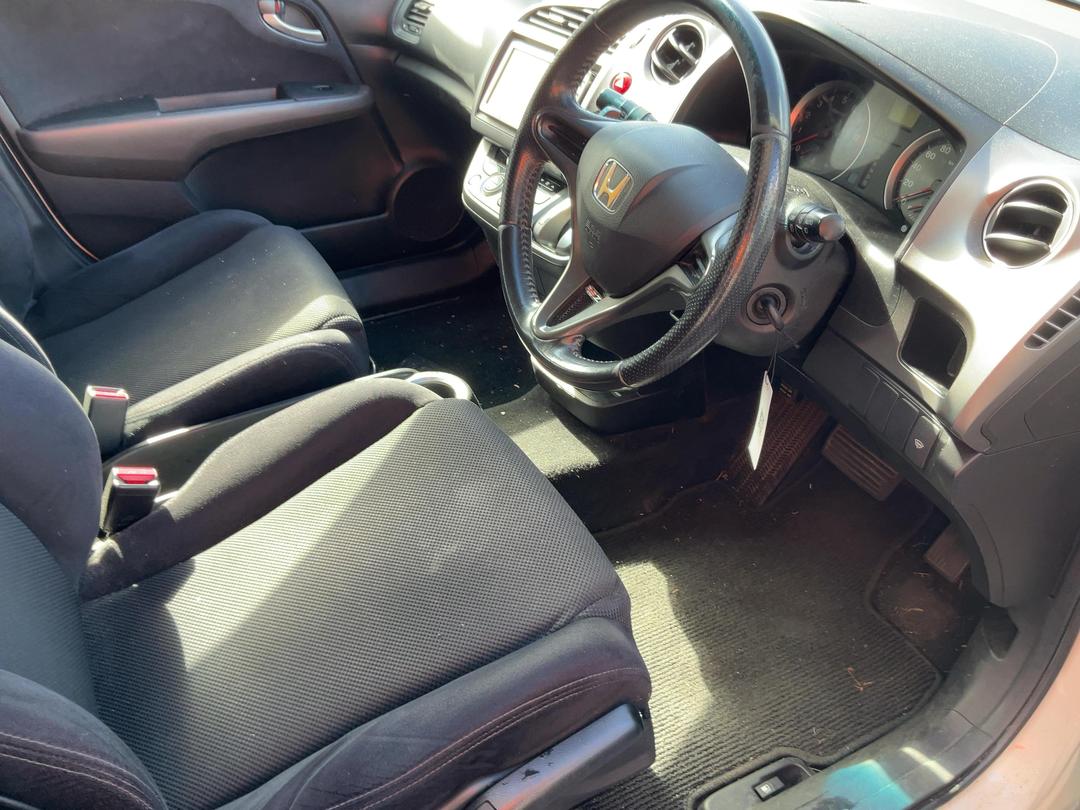 Photo '14' of Honda Stream