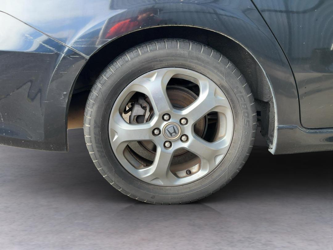 Photo '10' of Honda Stream Photo '10' of Honda Stream