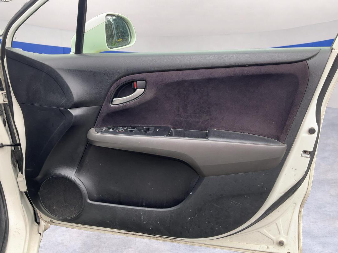 Photo '13' of Honda Stream Photo '13' of Honda Stream