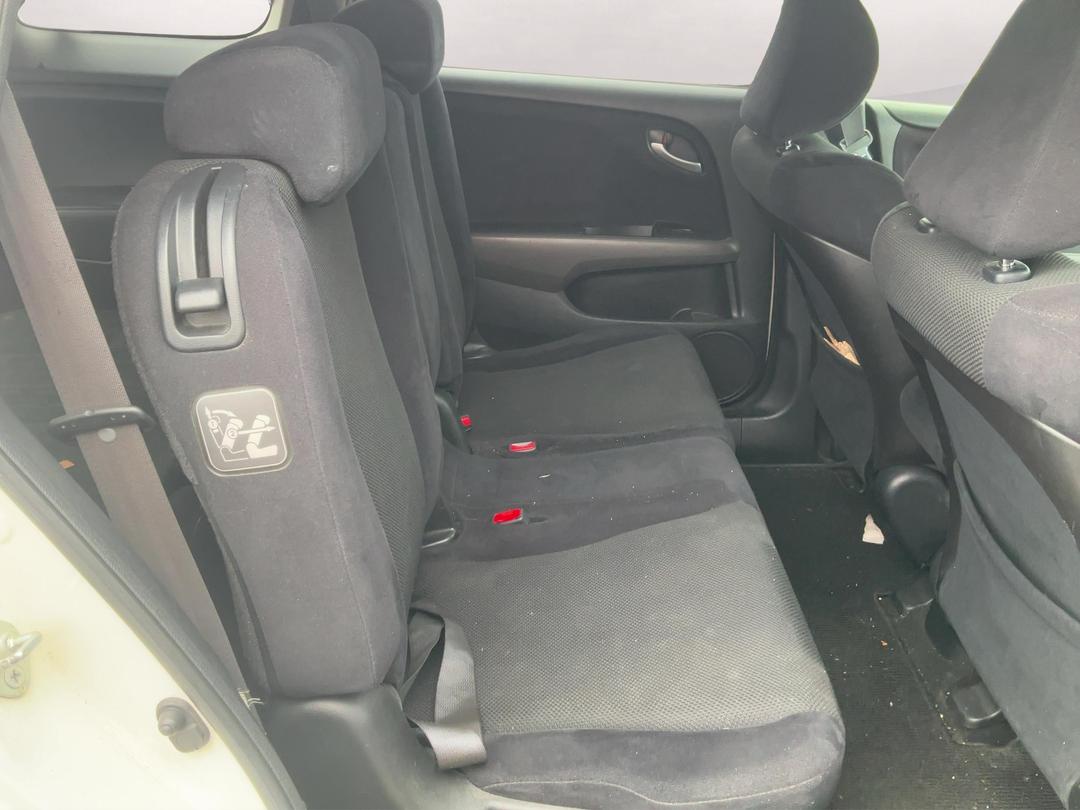 Photo '18' of Honda Stream Photo '18' of Honda Stream