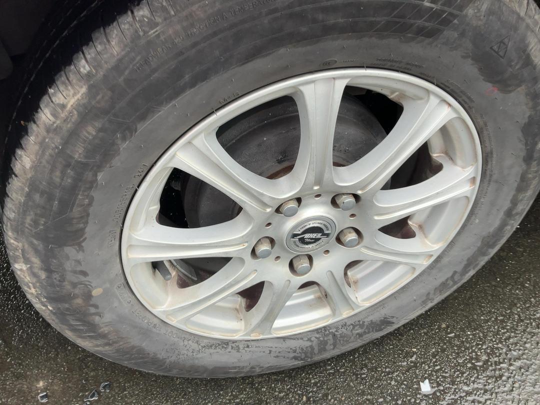 Photo '5' of Honda Stream Photo '5' of Honda Stream