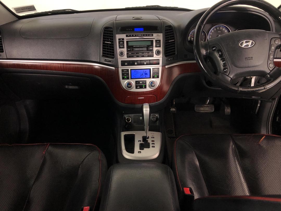 Photo '15' of Hyundai Santa FE V6 CM