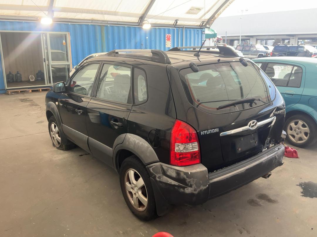 Photo '9' of Hyundai Tucson GLS Photo '9' of Hyundai Tucson GLS