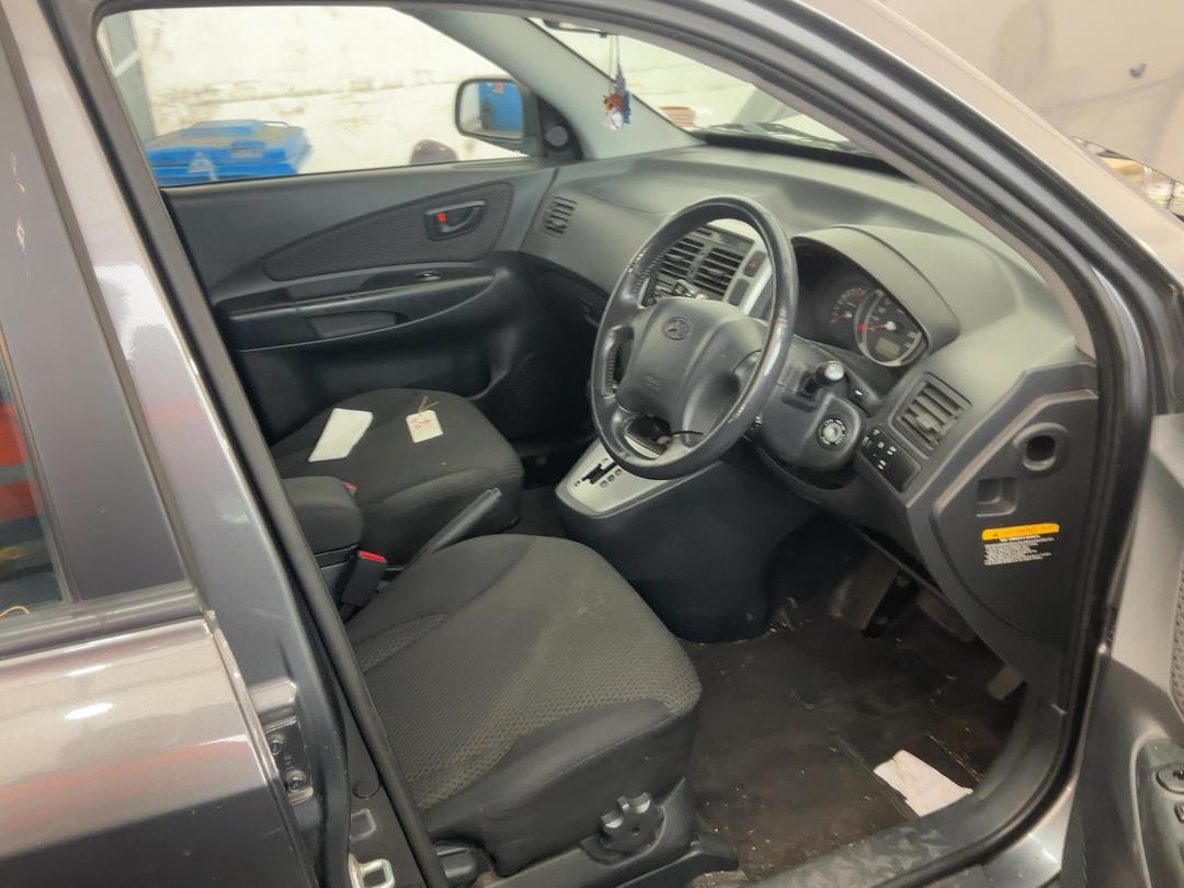 Photo '19' of Hyundai Tucson GLS Photo '19' of Hyundai Tucson GLS