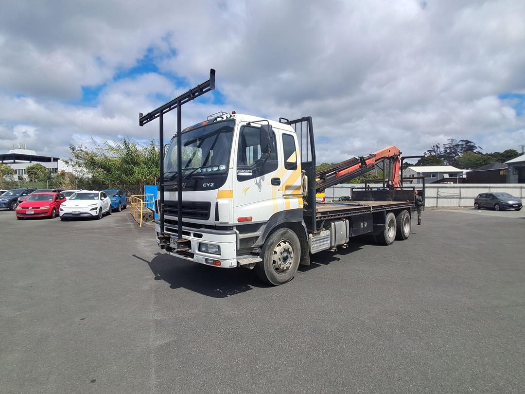 Photo '9' of Isuzu CYZ 400 GIGA Cab Chassis/Crane