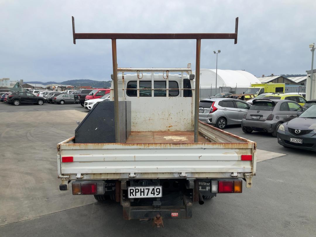 Photo '7' of Isuzu ELF NPR85AR Double Cab - Flat Deck