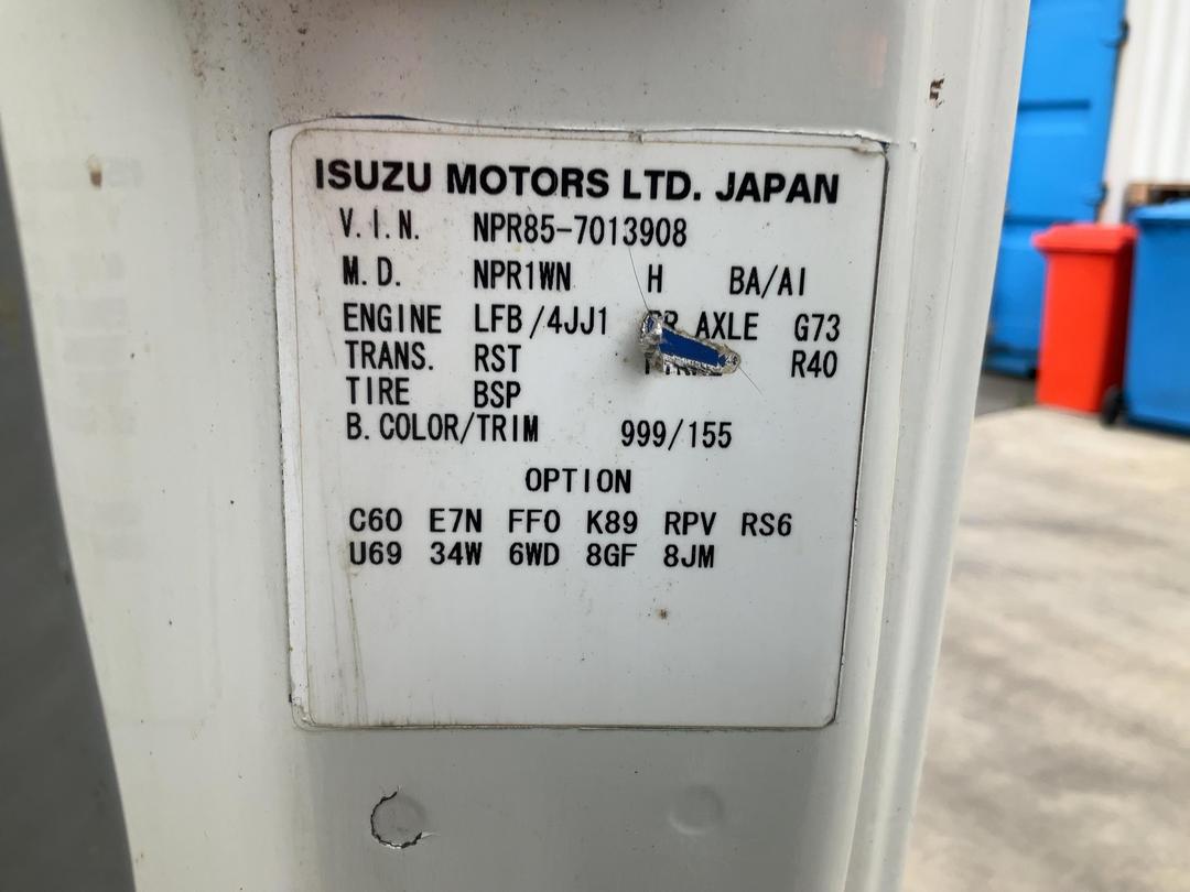 Photo '36' of Isuzu ELF NPR85AR Double Cab - Flat Deck