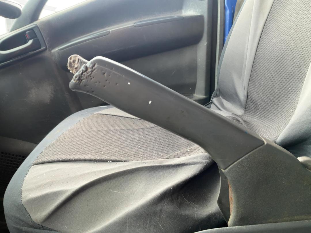 Photo '18' of Isuzu ELF NPR85AR Double Cab - Flat Deck