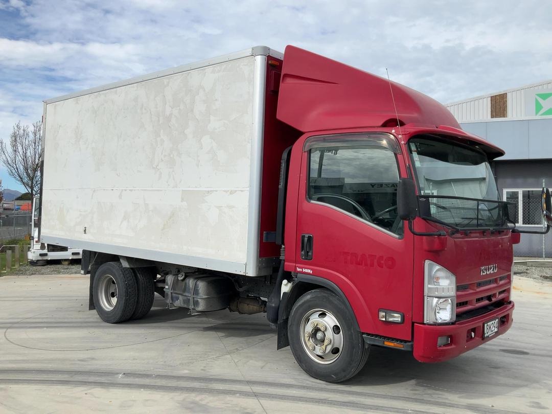 Photo '3' of Isuzu ELF NPR75N Curtain/Solid