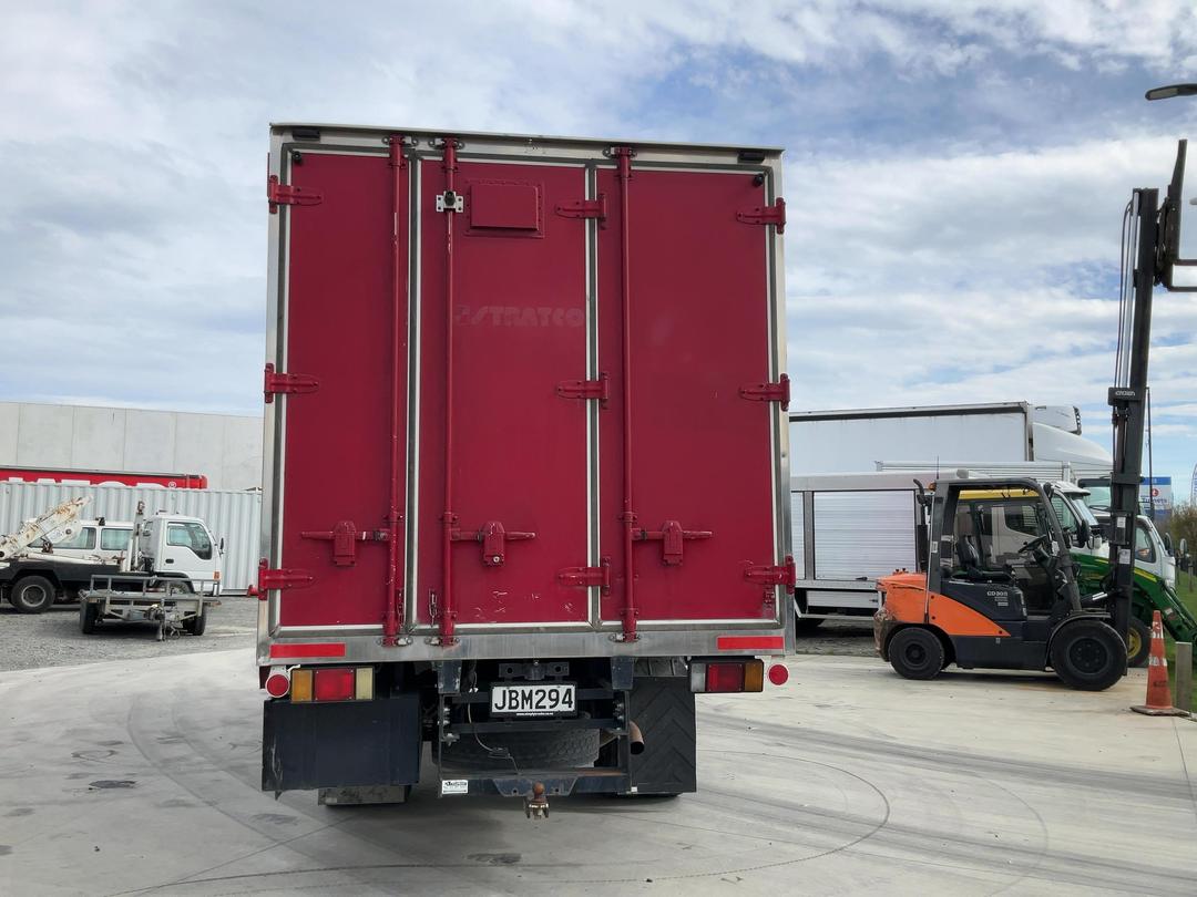 Photo '5' of Isuzu ELF NPR75N Curtain/Solid