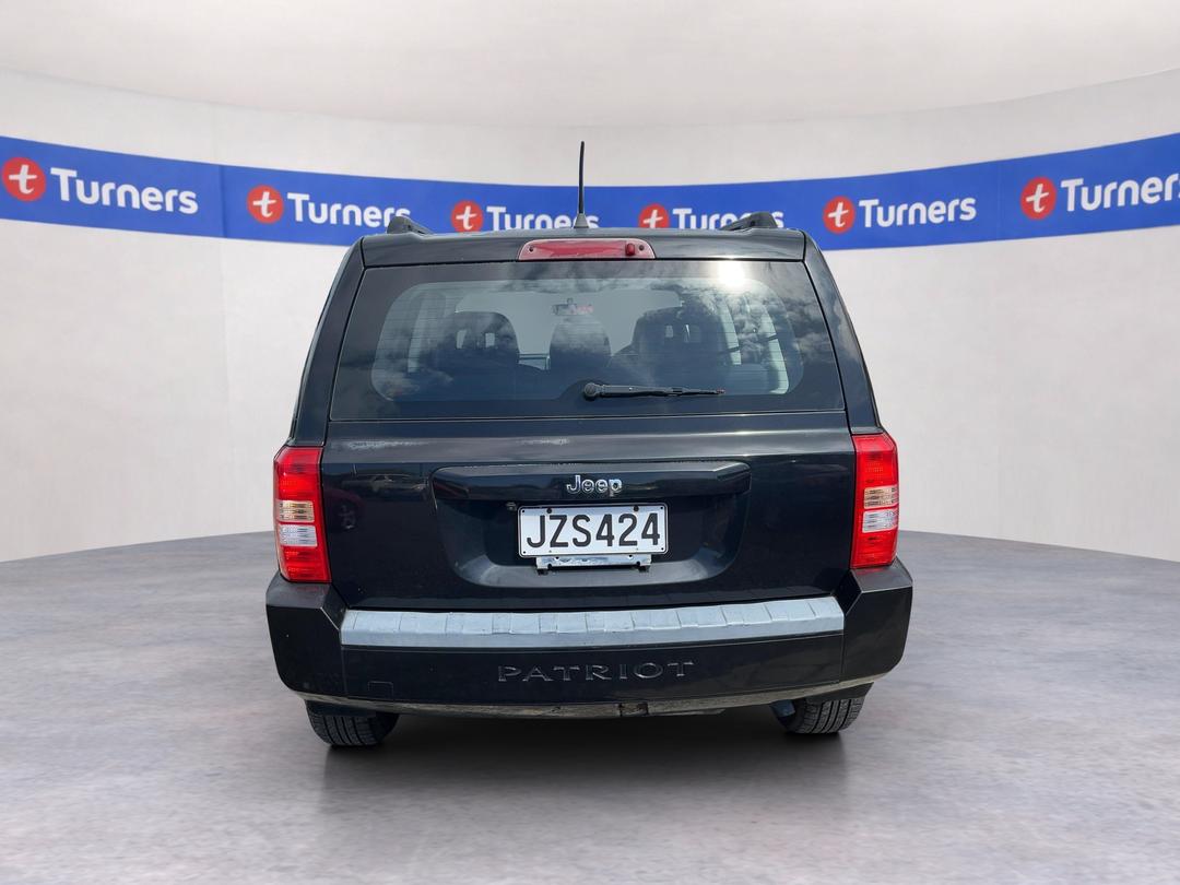 Photo '5' of Jeep Patriot Photo '5' of Jeep Patriot